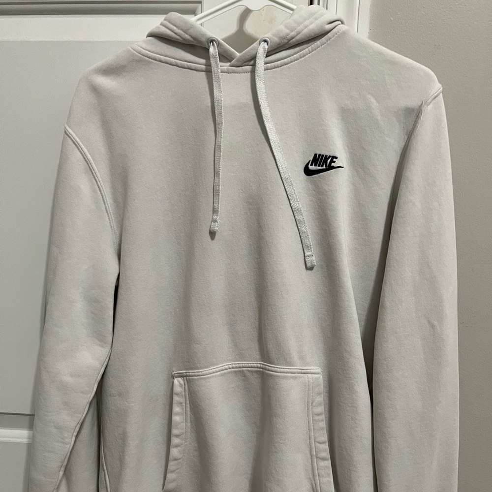 Medium White Nike hoodie
